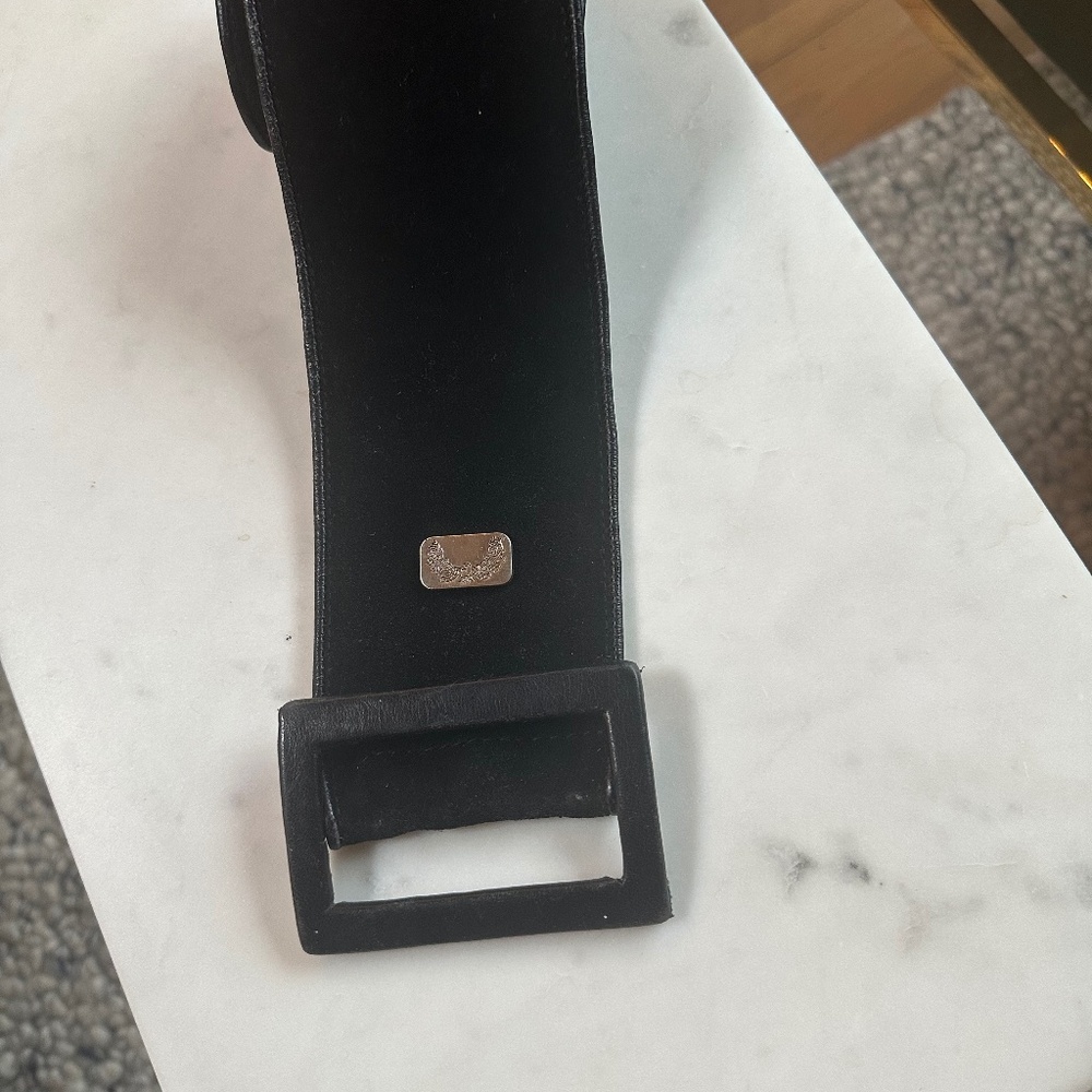 Black suede belt!